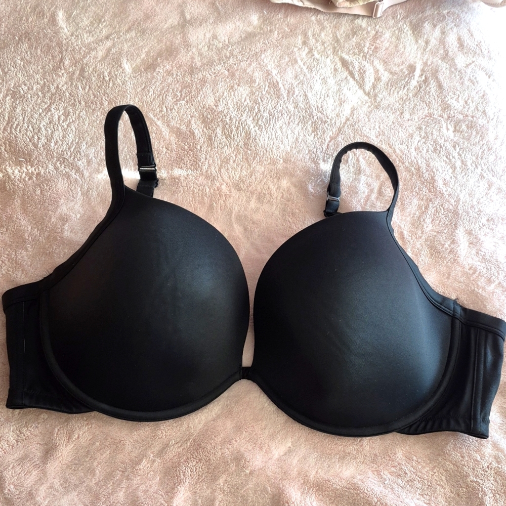 Cacique Lane Bryant 44DD plunge wire bra